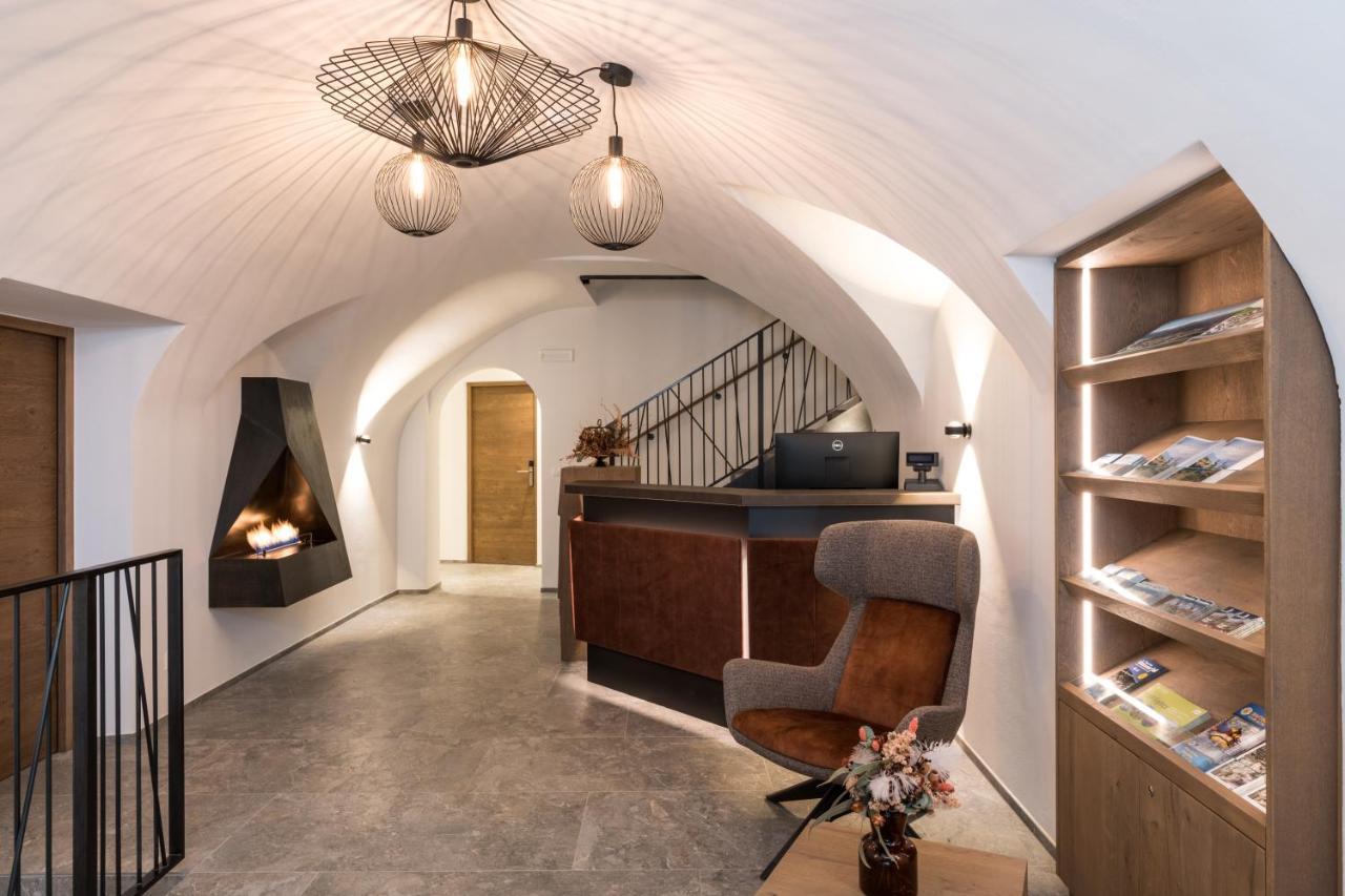 Adlhof Apartments Brunico Dış mekan fotoğraf